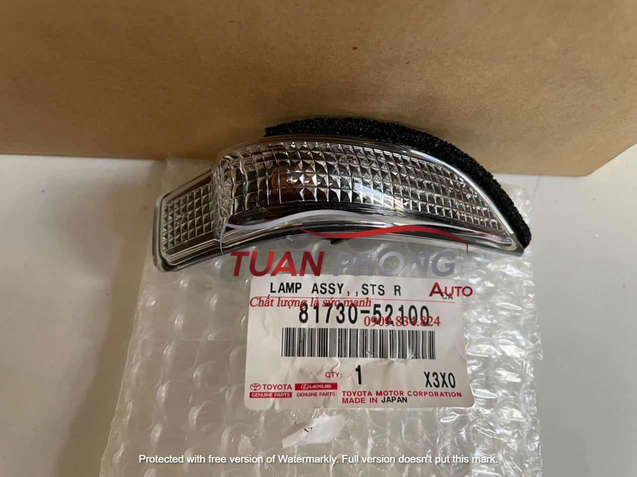 Đèn Xi Nhan Gương Chiếu Hậu Phải TOYOTA ALTIS 2014-2019 Chính Hãng